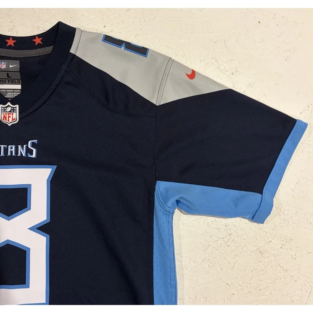 Nike On Field NFL Tennessee Titans‎ #8 Marcus Mariota Jersey Size Youth Large
